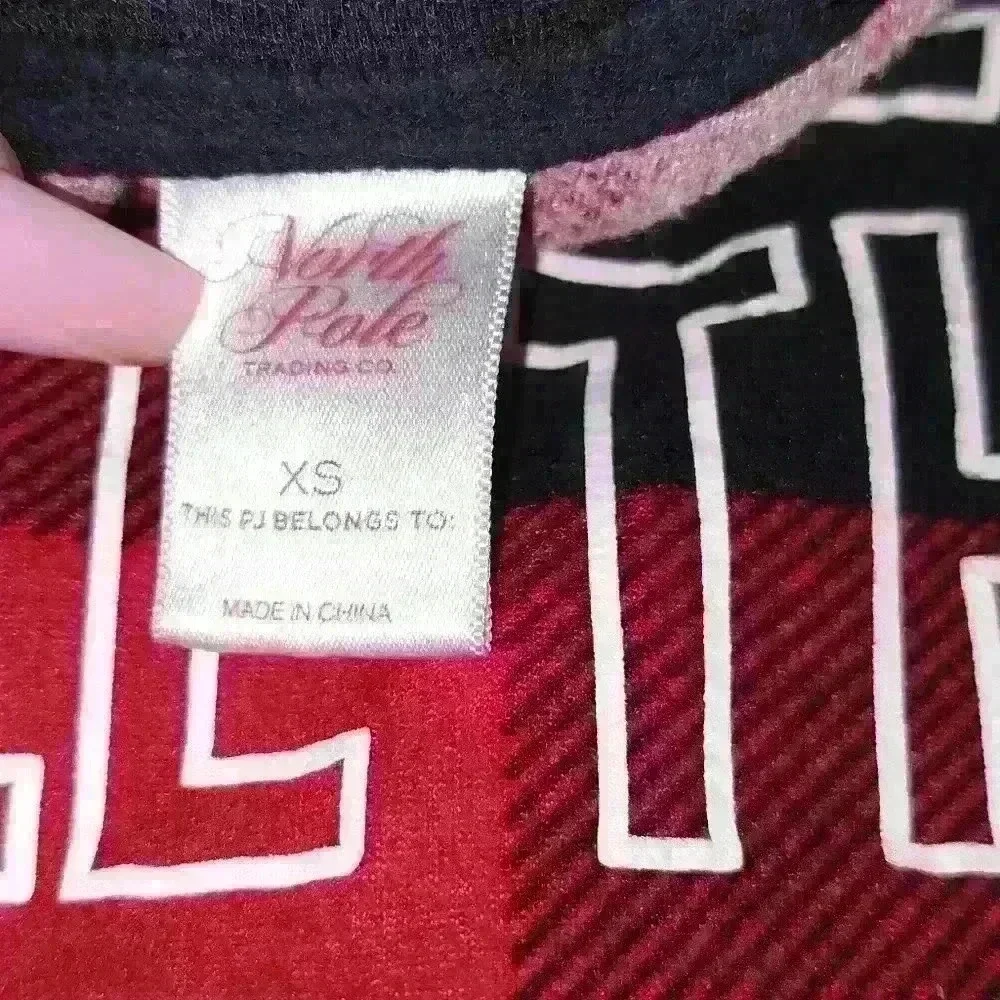 Christmas pajamas black white red plaid size extra small